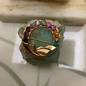 VINTAGE CATAMORE PIN 1960’s